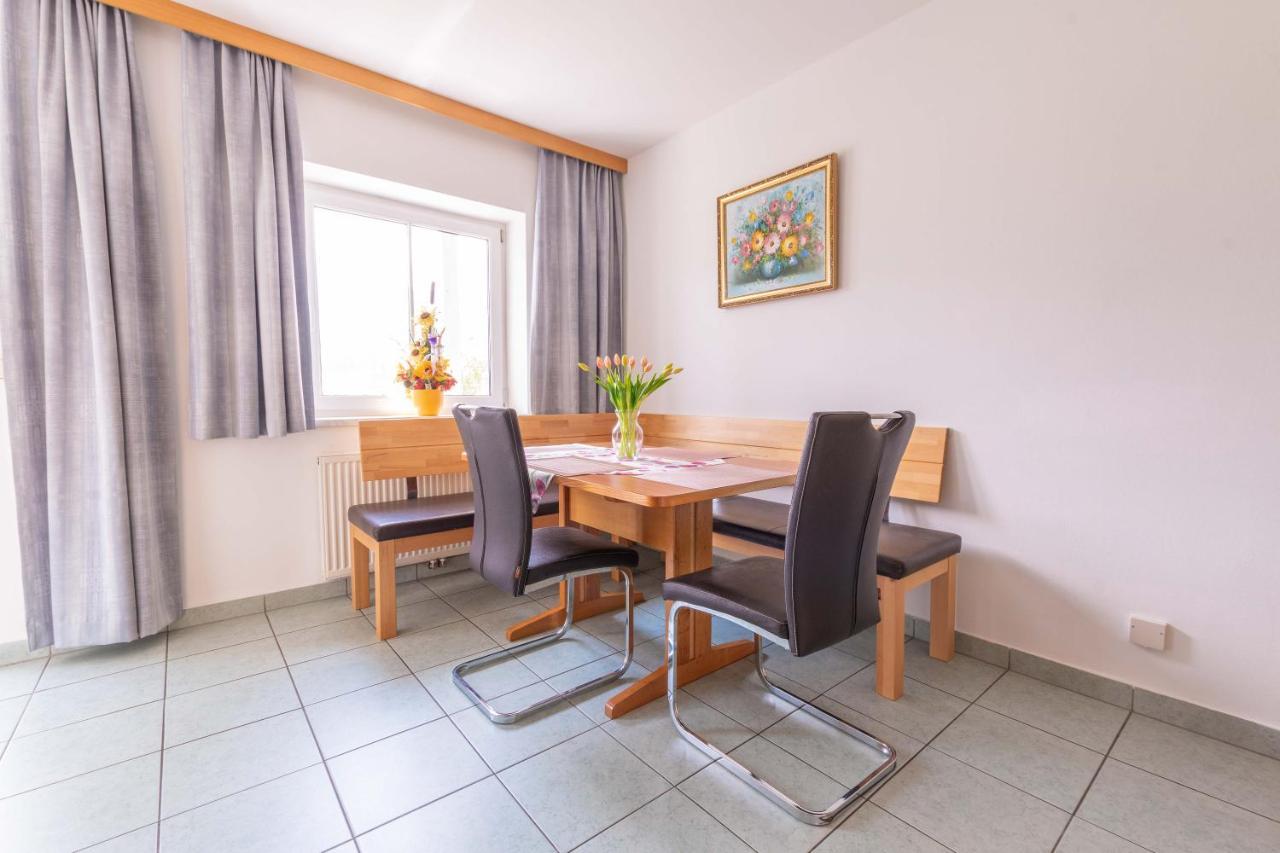 Appartment Isabelle プレッセッガー・ゼー エクステリア 写真