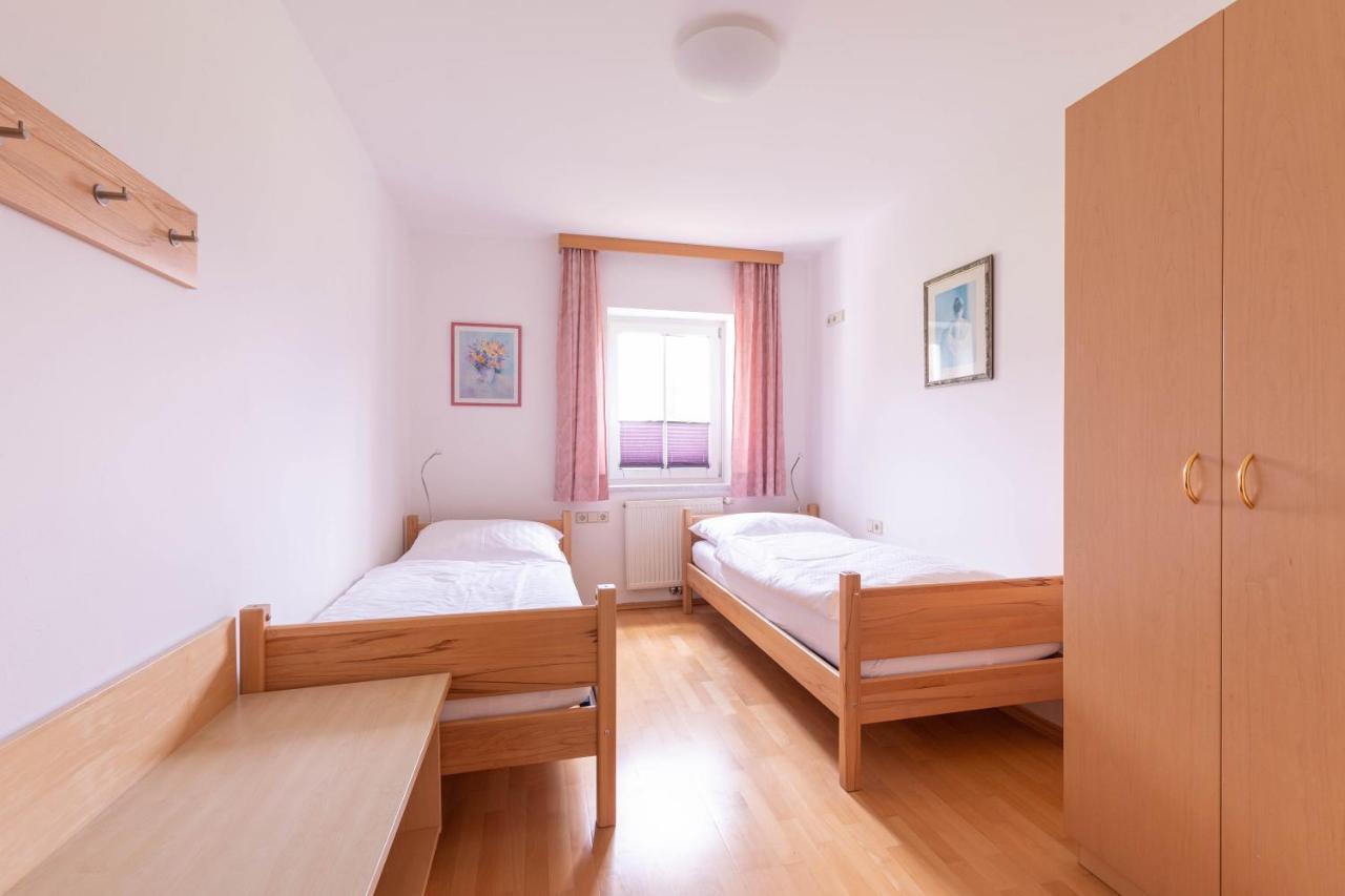 Appartment Isabelle プレッセッガー・ゼー エクステリア 写真